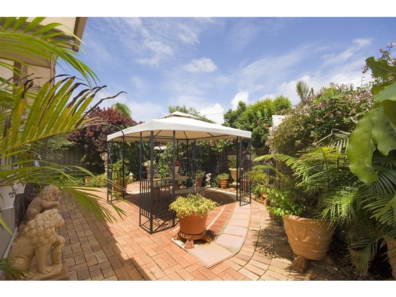 Coombabah QLD 4216