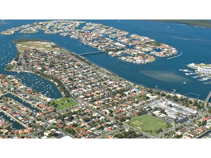 Paradise Point QLD 4216