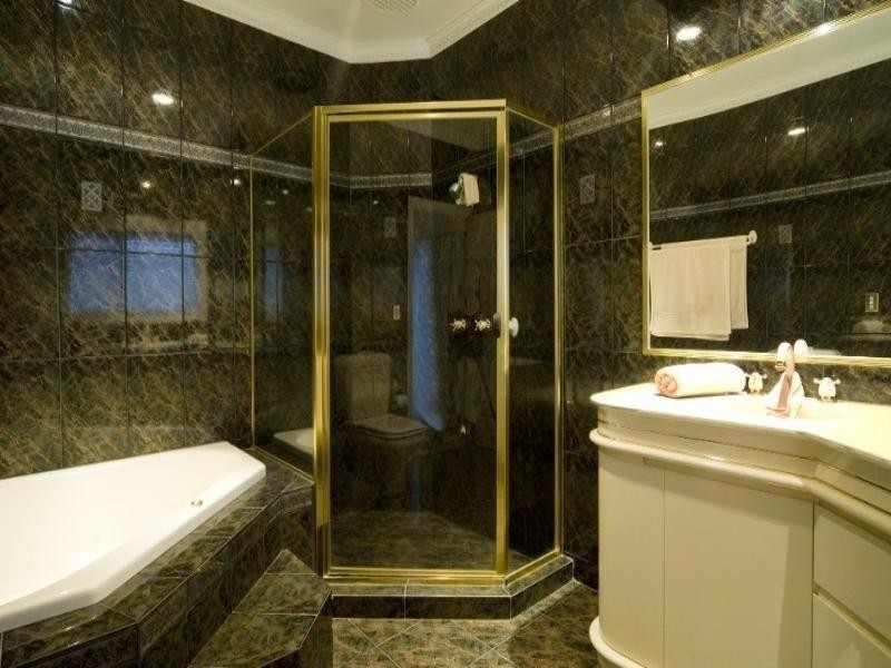 Runaway Bay QLD 4216