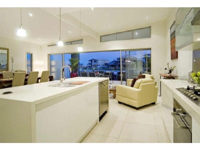 Biggera Waters QLD 4216