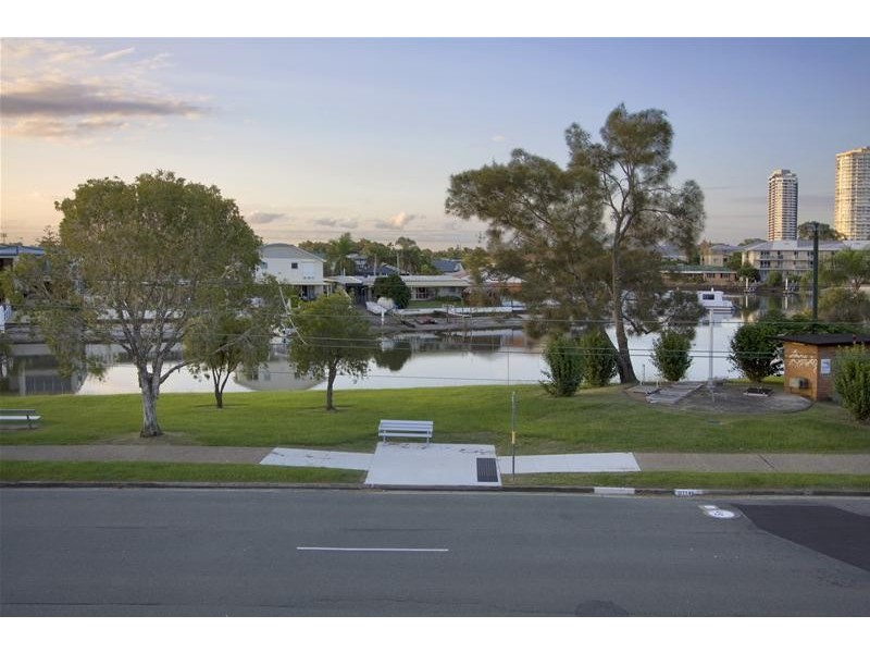 Biggera Waters QLD 4216