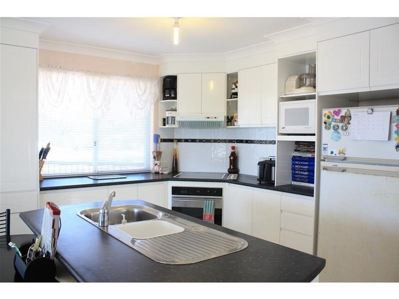 9 Amaroo Street, Biggera Waters QLD 4216