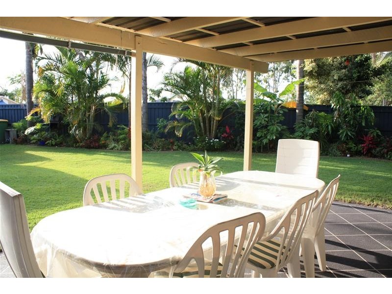 25 Goorawin Street, Runaway Bay QLD 4216