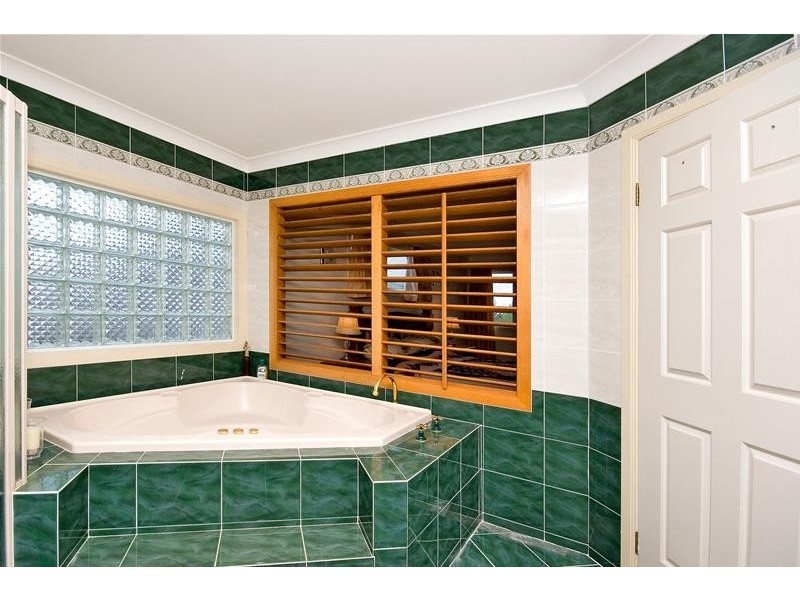 Runaway Bay QLD 4216