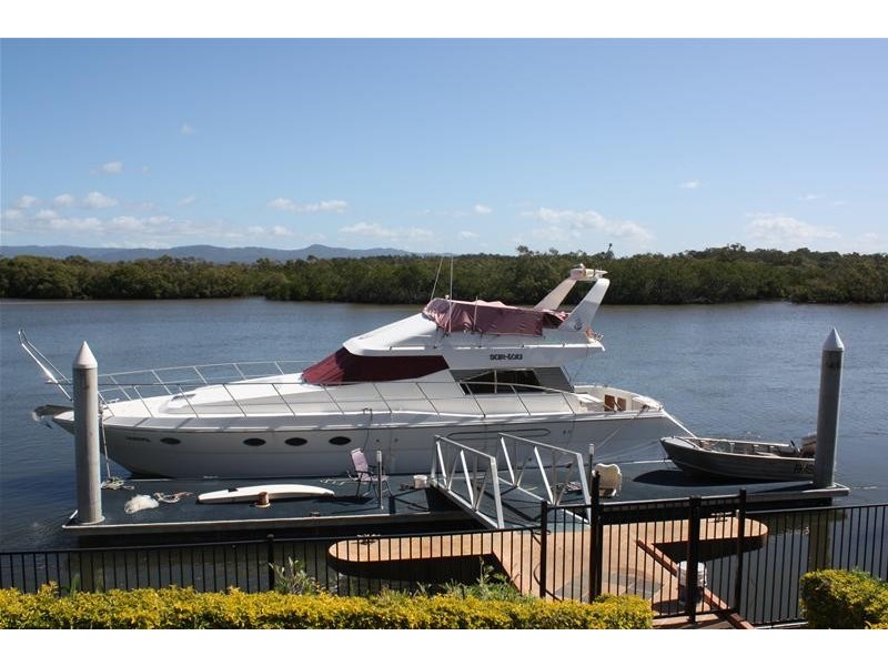 Paradise Point QLD 4216