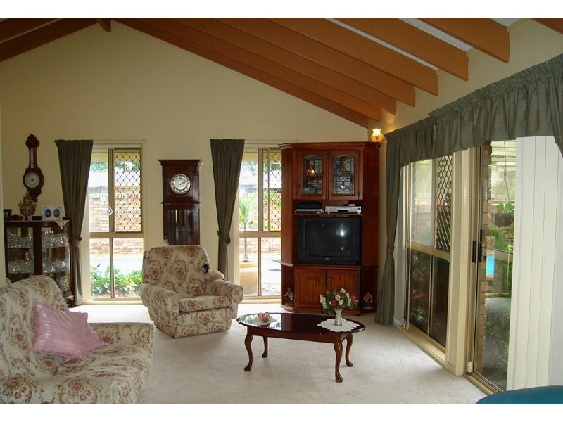 1 Longboat Place, Biggera Waters QLD 4216