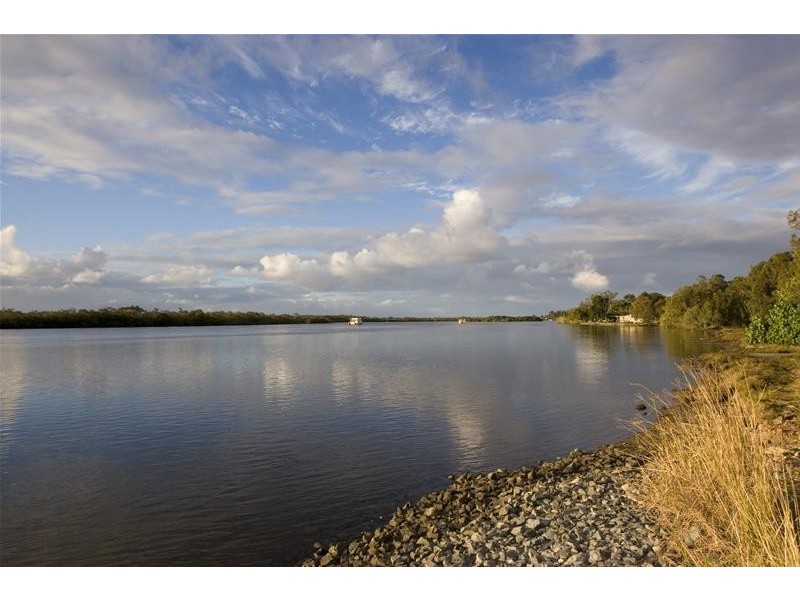 14/43 Myola Court, Coombabah QLD 4216