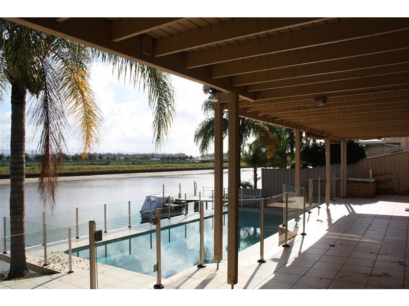 Biggera Waters QLD 4216