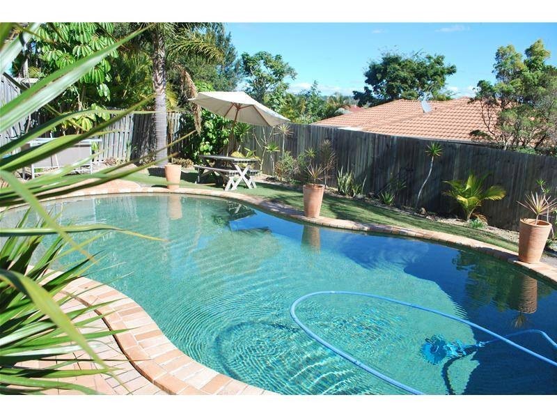 Parkwood QLD 4214