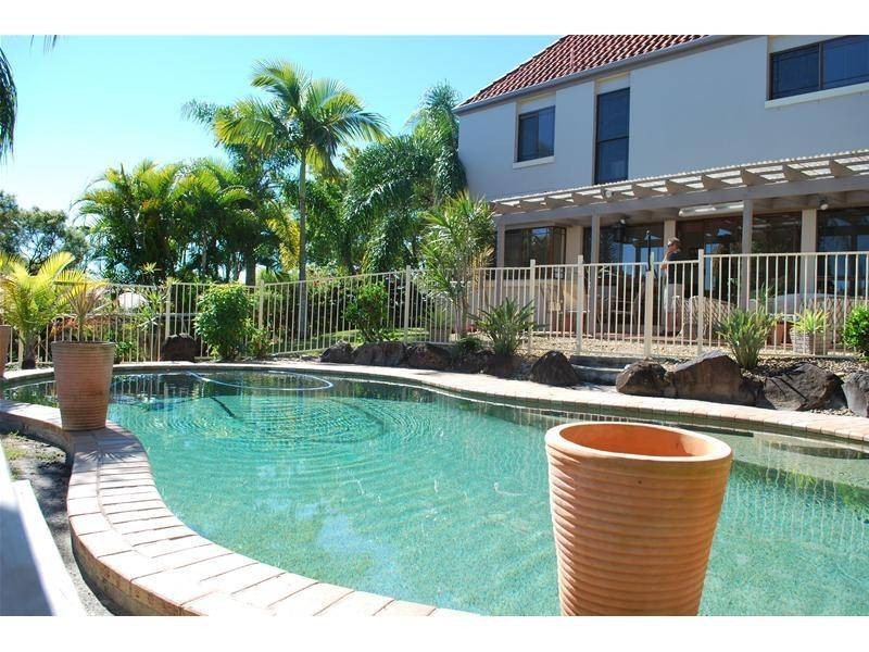 Parkwood QLD 4214
