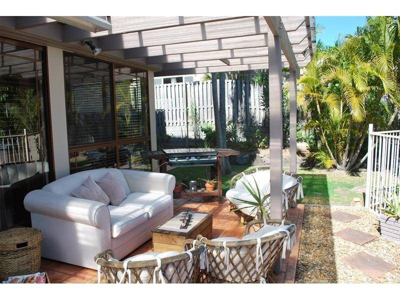 Parkwood QLD 4214