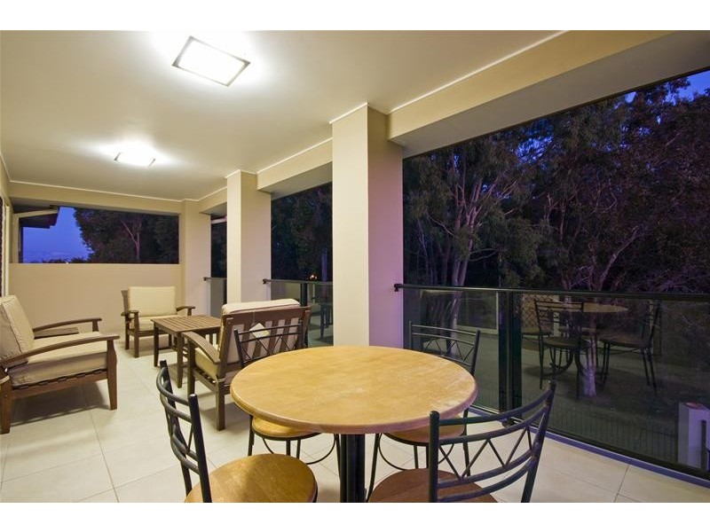 Paradise Point QLD 4216