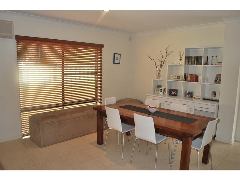 46 Annerley Avenue, Runaway Bay QLD 4216