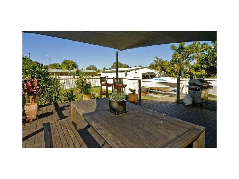 Hollywell QLD 4216