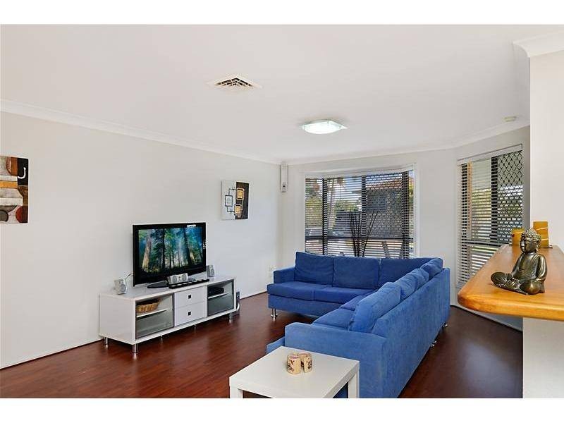 13 Kilmartin Esplanade, Biggera Waters QLD 4216