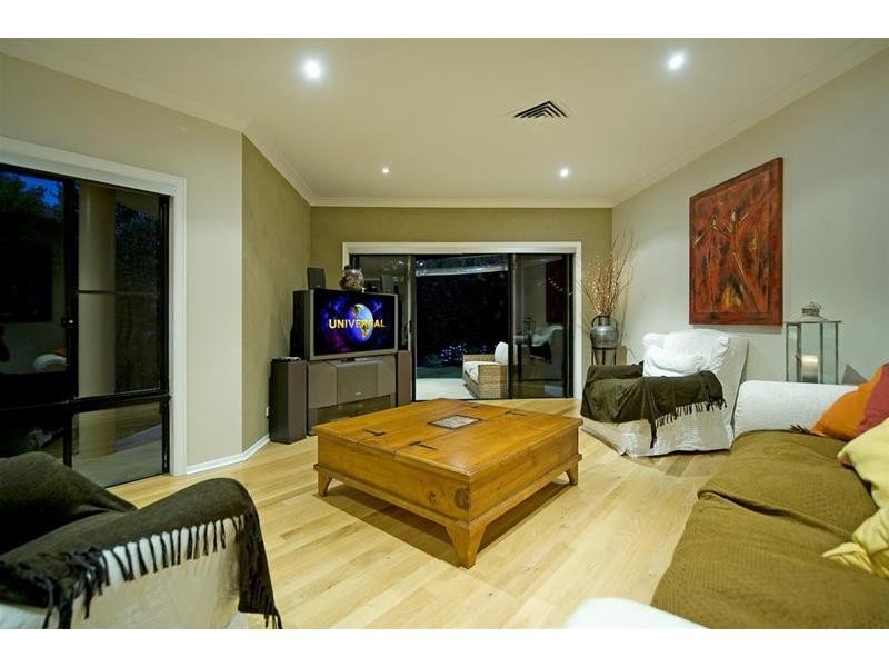 Hope Island QLD 4212