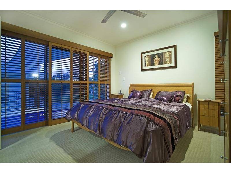 Hope Island QLD 4212