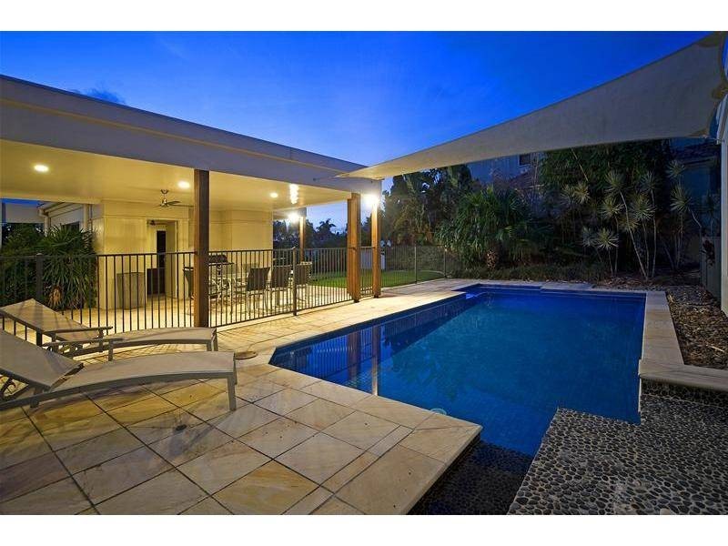 Hope Island QLD 4212