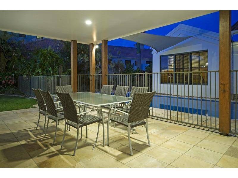 Hope Island QLD 4212