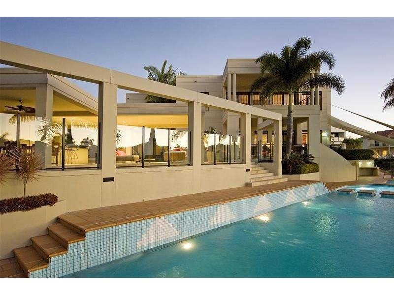 Hope Island QLD 4212