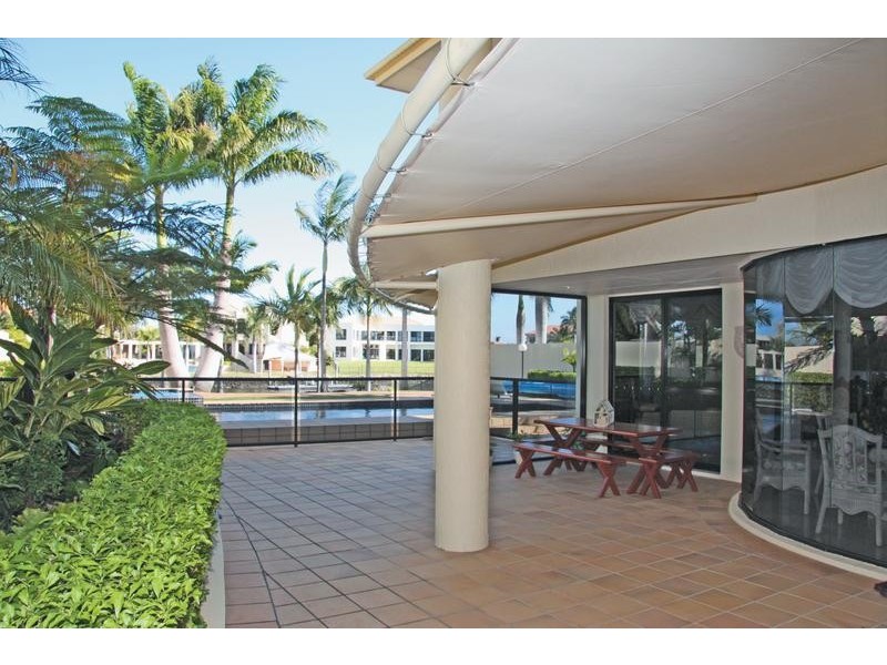 Hope Island QLD 4212