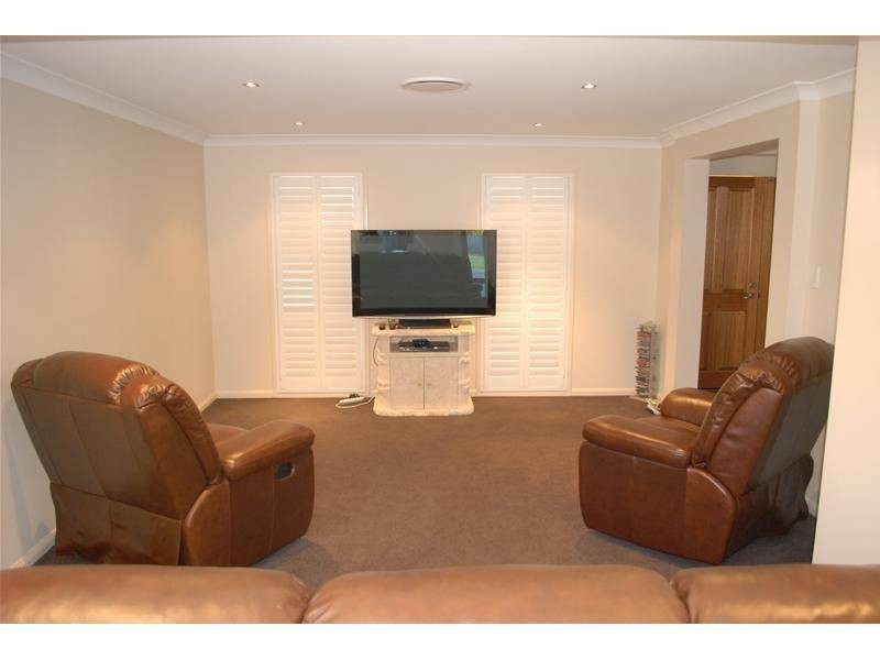 49 Costa Del Sol Avenue, Coombabah QLD 4216