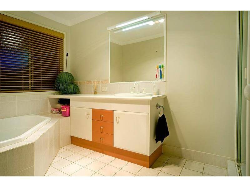 Monterey Keys QLD 4212