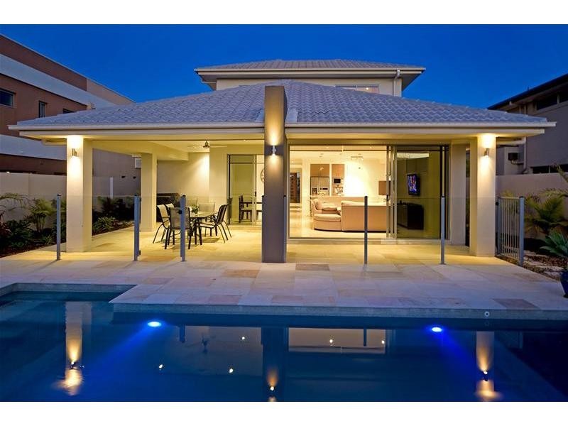 Hope Island QLD 4212