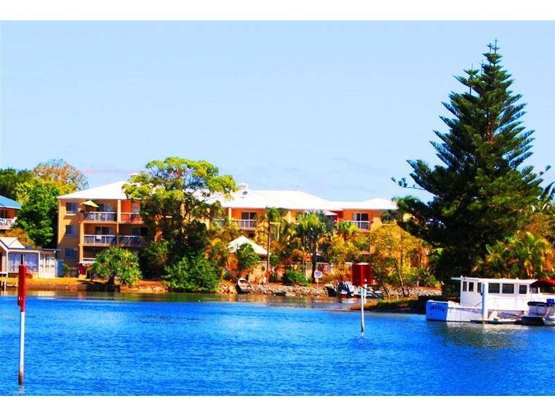 Biggera Waters QLD 4216