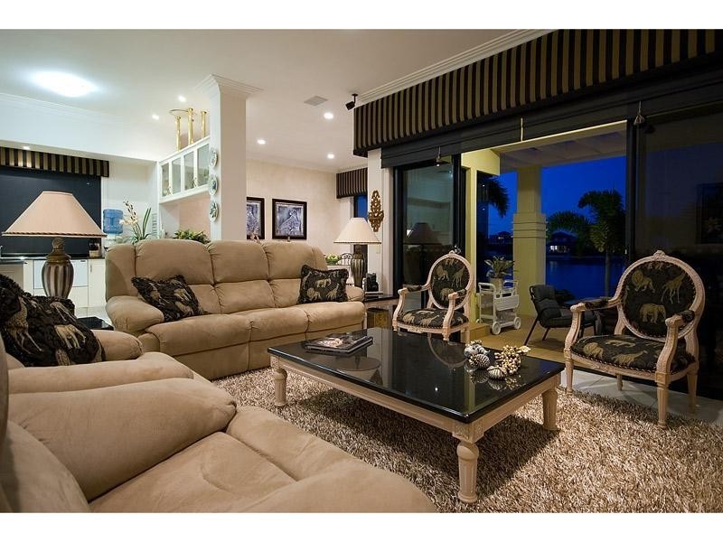 Sovereign Islands QLD 4216