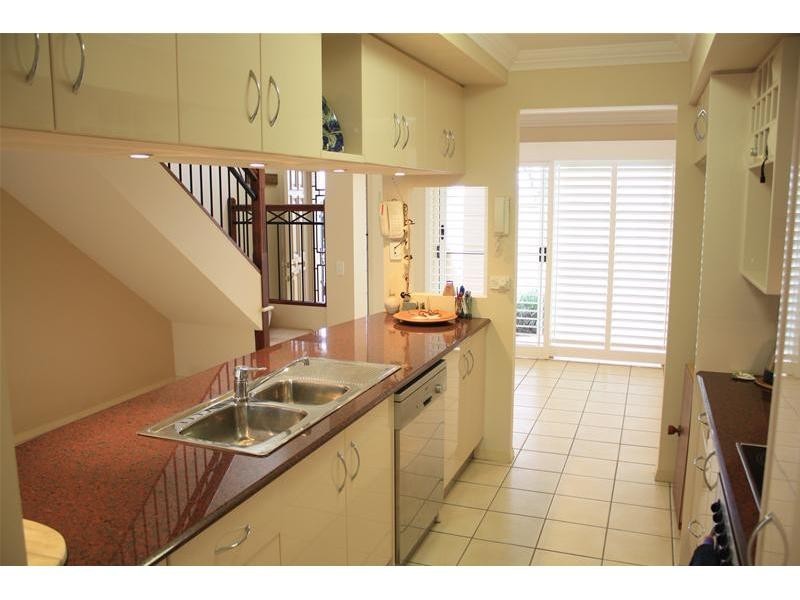 82/433 Brisbane Road, Coombabah QLD 4216