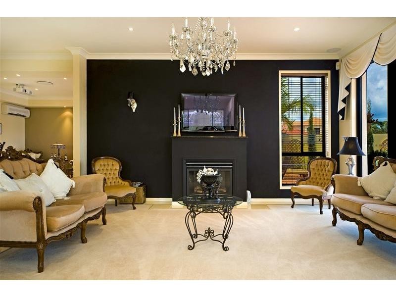 Hope Island QLD 4212