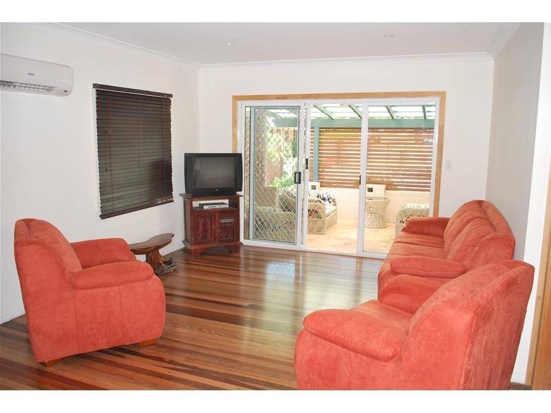 30 Iando Street, Coombabah QLD 4216