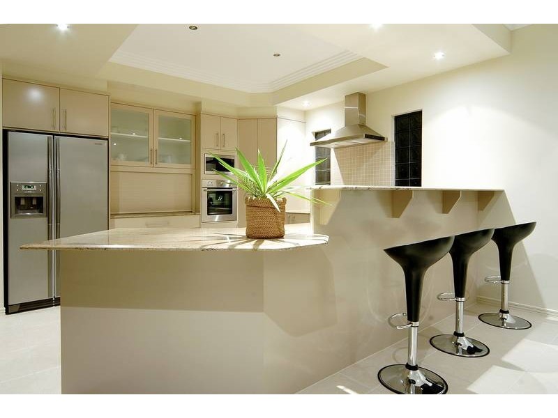 Hope Island QLD 4212