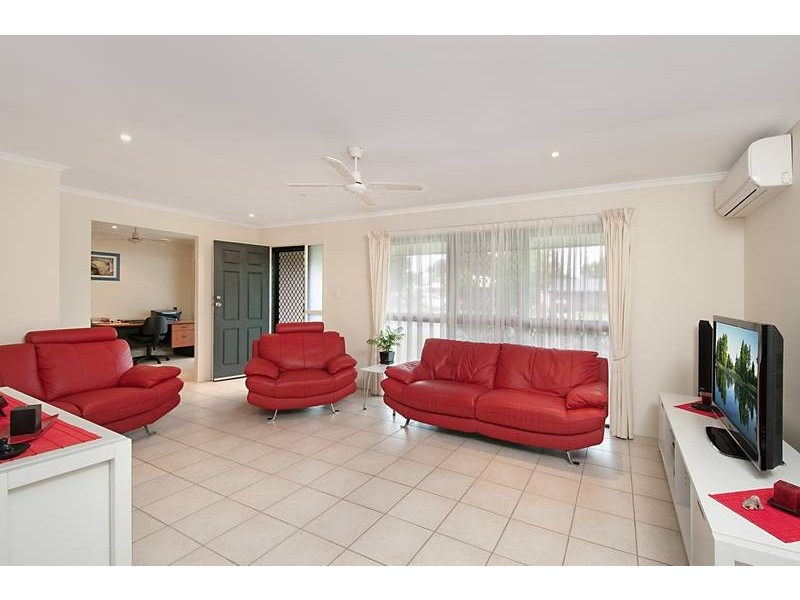 5 Menindee Ave, Coombabah QLD 4216