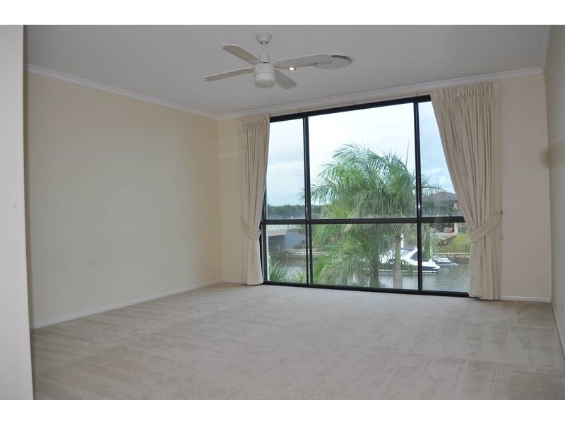 Hope Island QLD 4212