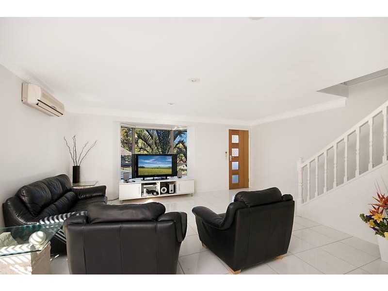 3/348 Oxley Drive, Coombabah QLD 4216