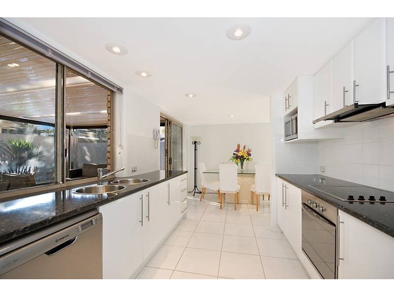 3/348 Oxley Drive, Coombabah QLD 4216