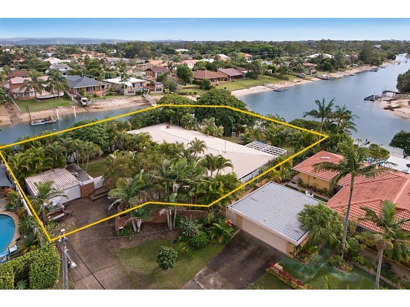 41 Park Avenue, Broadbeach QLD 4218