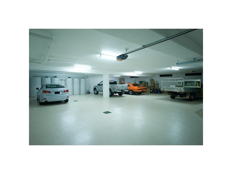 29 Royal Albert Crescent, Sovereign Islands QLD 4216