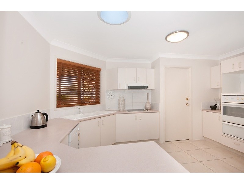 1/272 Oxley Drive, Coombabah QLD 4216