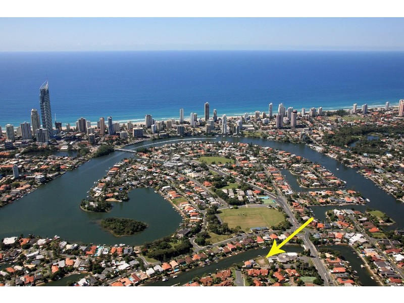 36 Elliott Street, Isle Of Capri QLD 4217