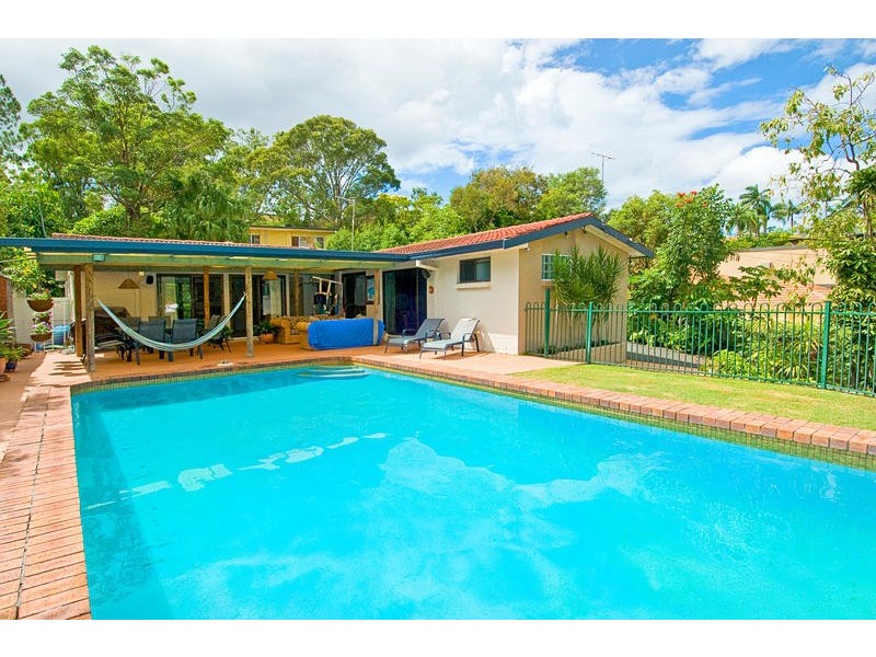 337 Ashmore Road, Benowa QLD 4217