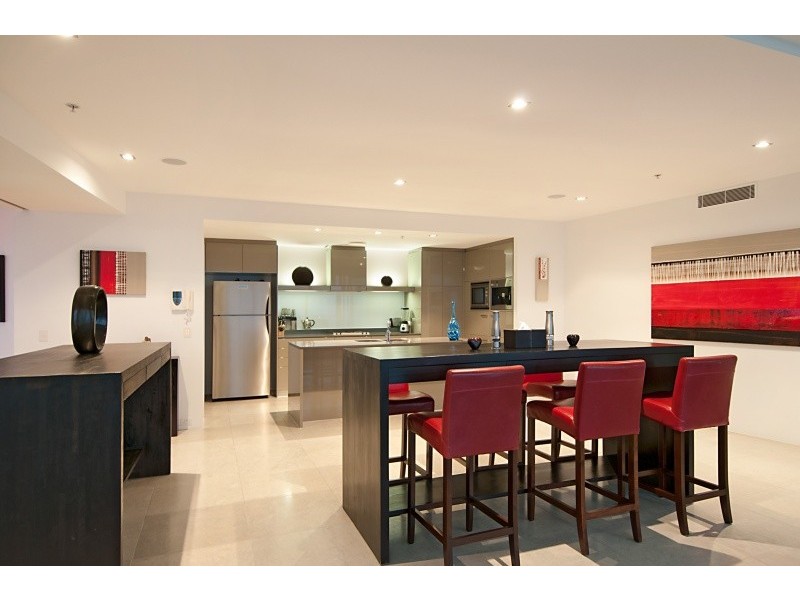 7202/9 Hamilton Avenue, Surfers Paradise QLD 4217