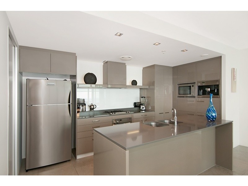 7202/9 Hamilton Avenue, Surfers Paradise QLD 4217