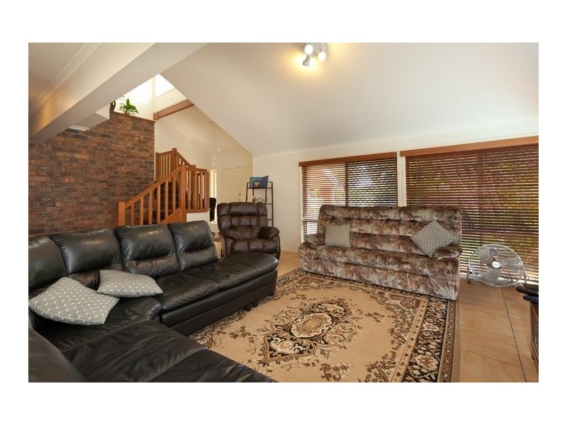 40 Simbai Street, Runaway Bay QLD 4216