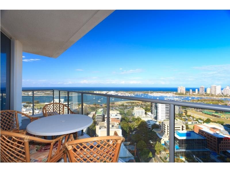 22201/5 Lawson Street, Southport QLD 4215