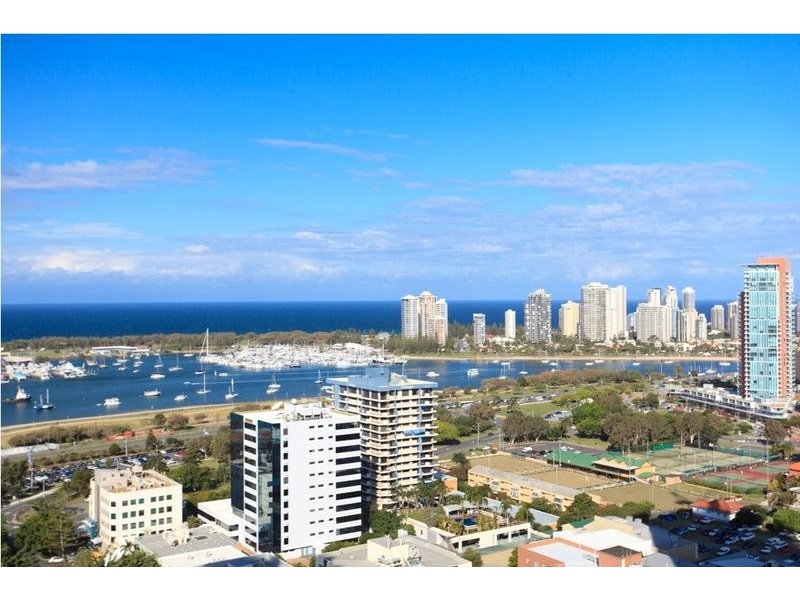 22201/5 Lawson Street, Southport QLD 4215