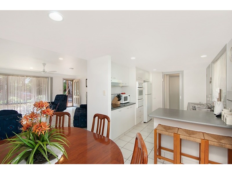 15/348 Oxley Drive, Coombabah QLD 4216