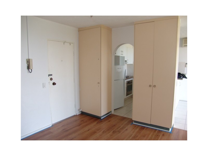 50w/11 Fairway Drive (Clear Island Waters), Broadbeach Waters QLD 4218